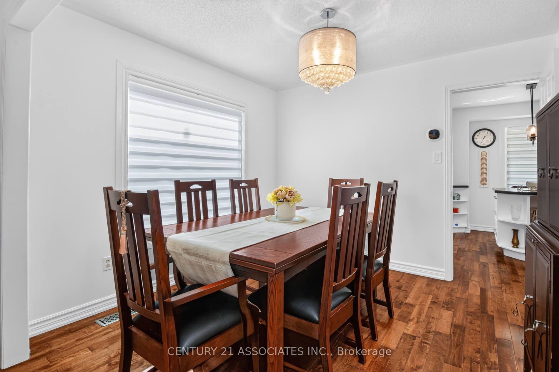 Photo 6 of 2898 Rainwater Drive, Mississauga, Meadowvale — HOMEH