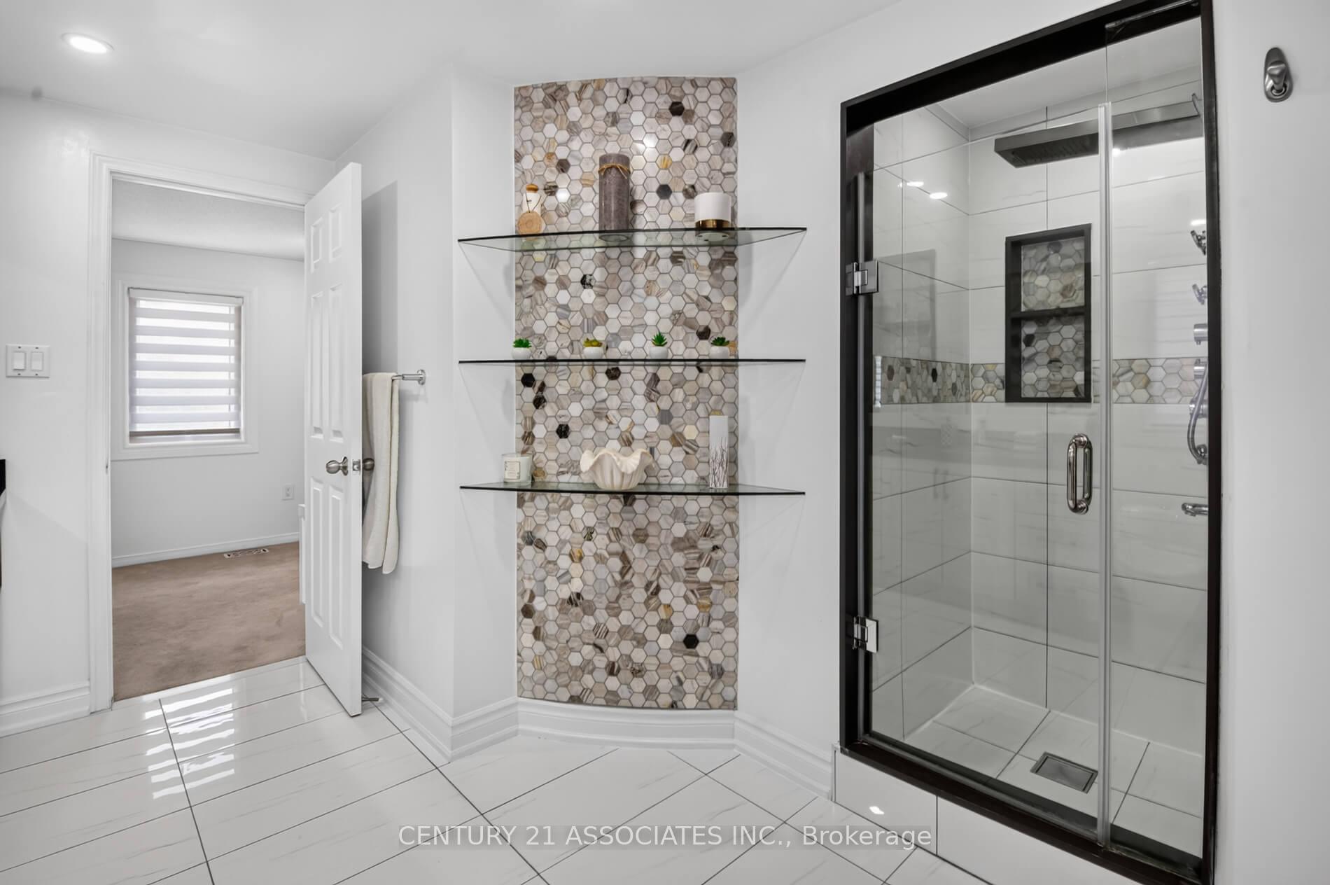 Photo 25 of 2898 Rainwater Drive, Mississauga, Meadowvale — HOMEH