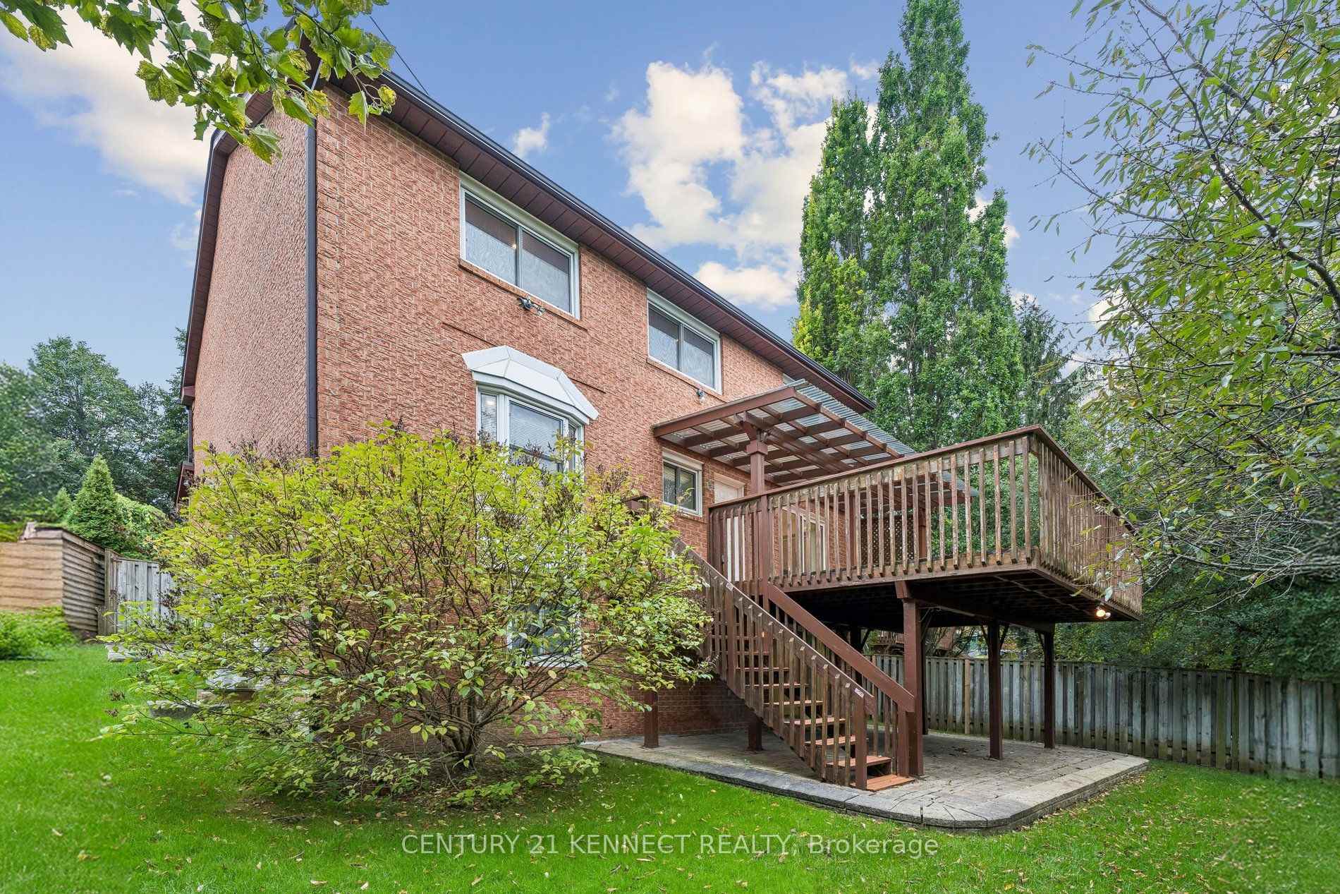 Photo 2 of 38 Rosemount Avenue, Markham, Thornlea — HOMEH