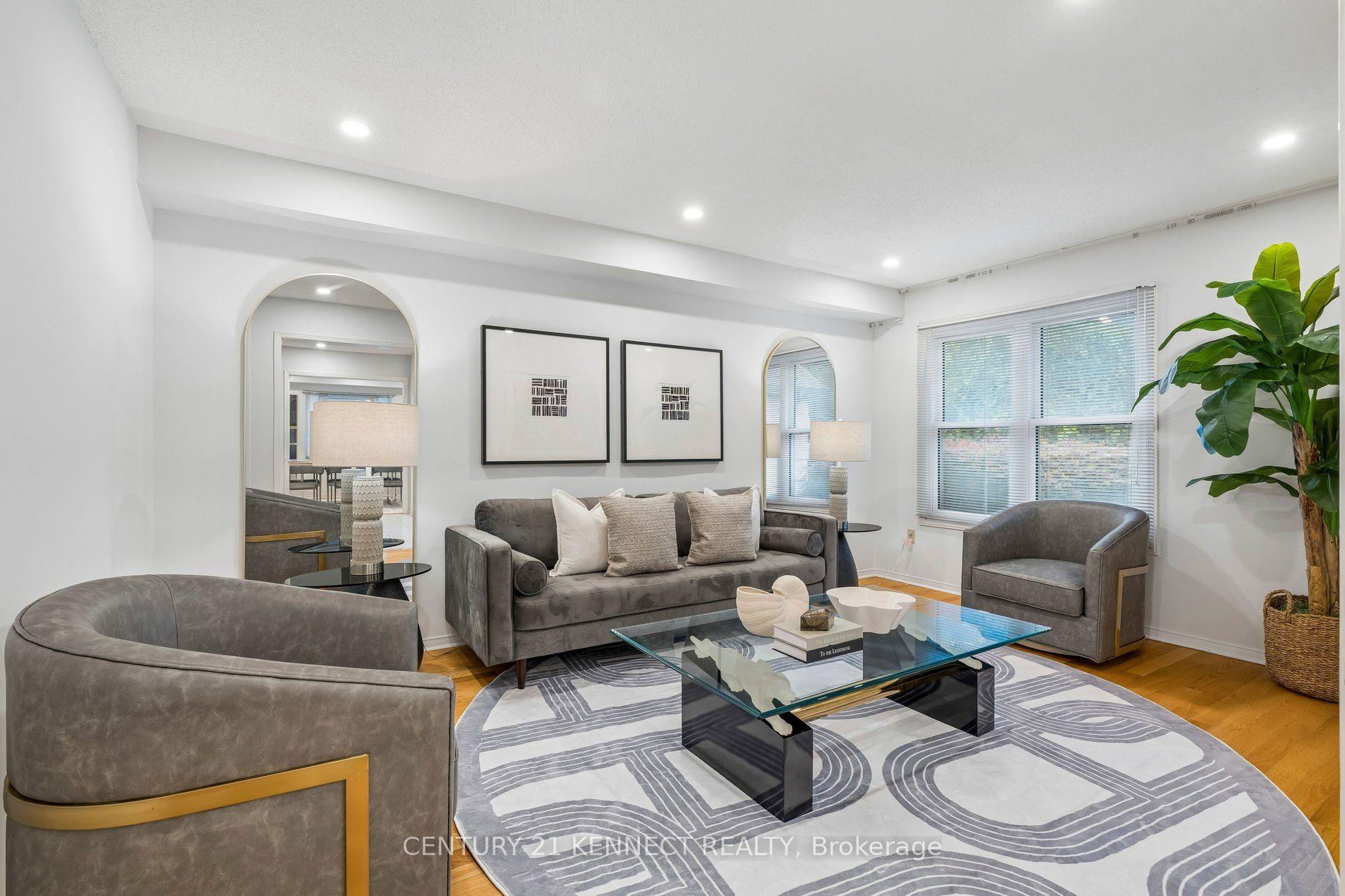 Photo 6 of 38 Rosemount Avenue, Markham, Thornlea — HOMEH