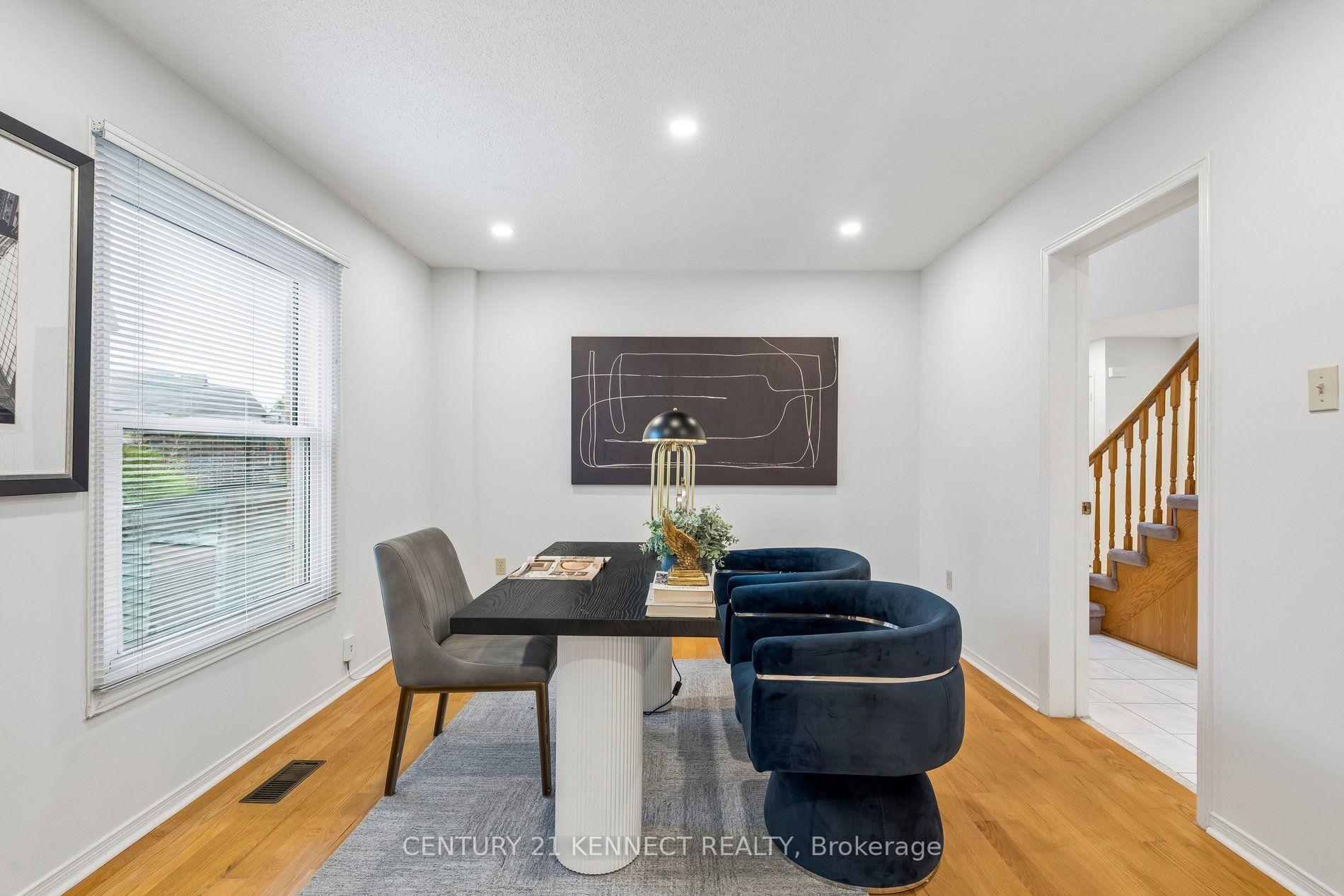 Photo 9 of 38 Rosemount Avenue, Markham, Thornlea — HOMEH