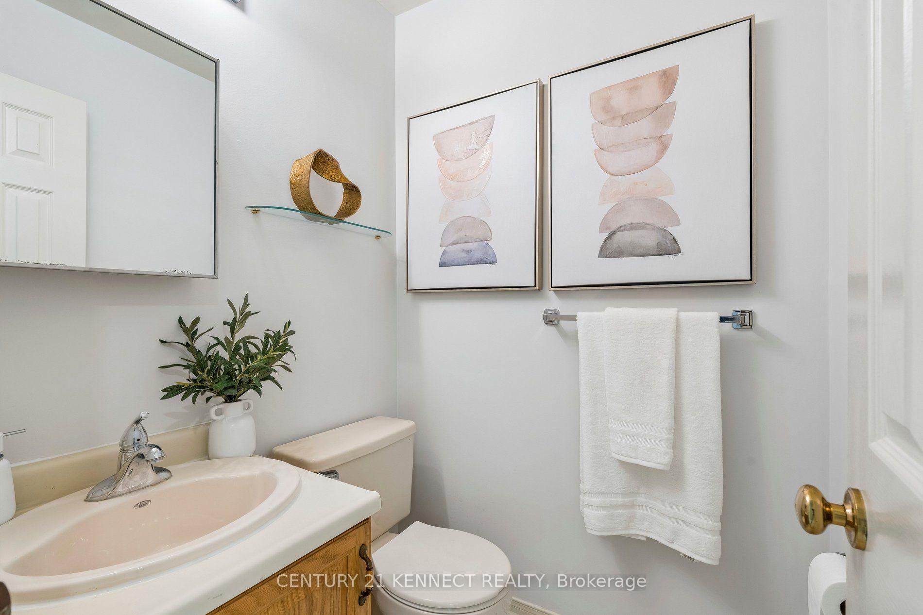 Photo 10 of 38 Rosemount Avenue, Markham, Thornlea — HOMEH