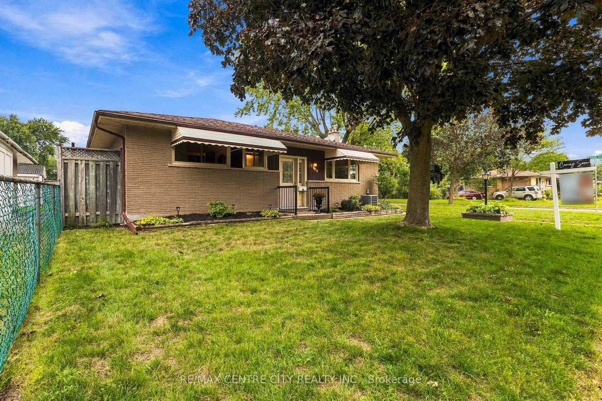 Photo 5 of 1006 Apache Road, London, East D — HOMEH