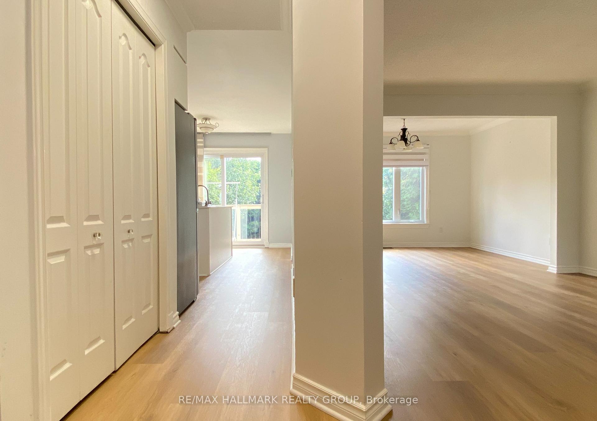 Photo 11 of 128 Grenadier Way, Ottawa, Barrhaven - Longfields — HOMEH