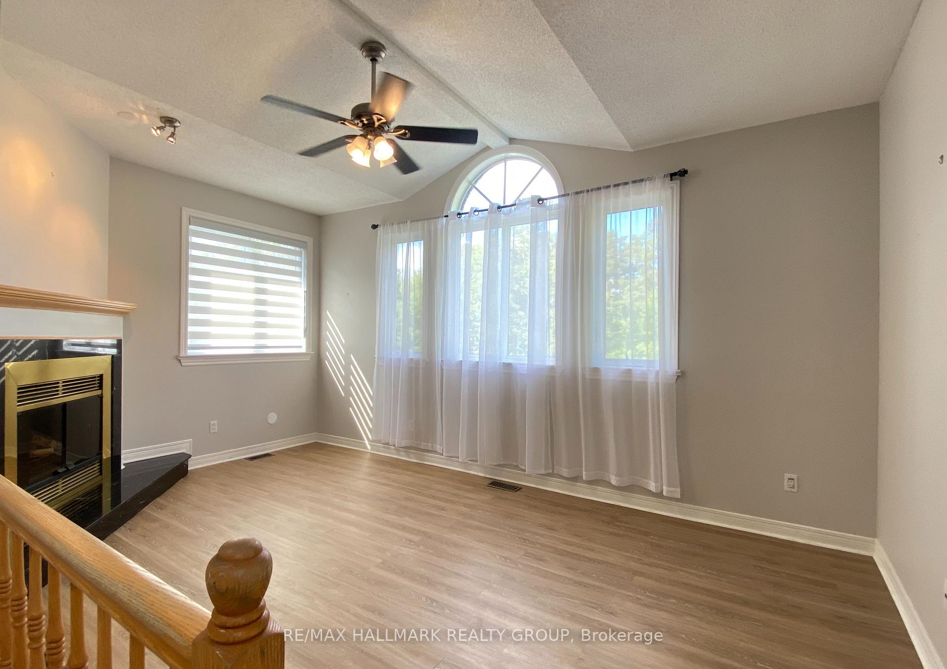 Photo 18 of 128 Grenadier Way, Ottawa, Barrhaven - Longfields — HOMEH