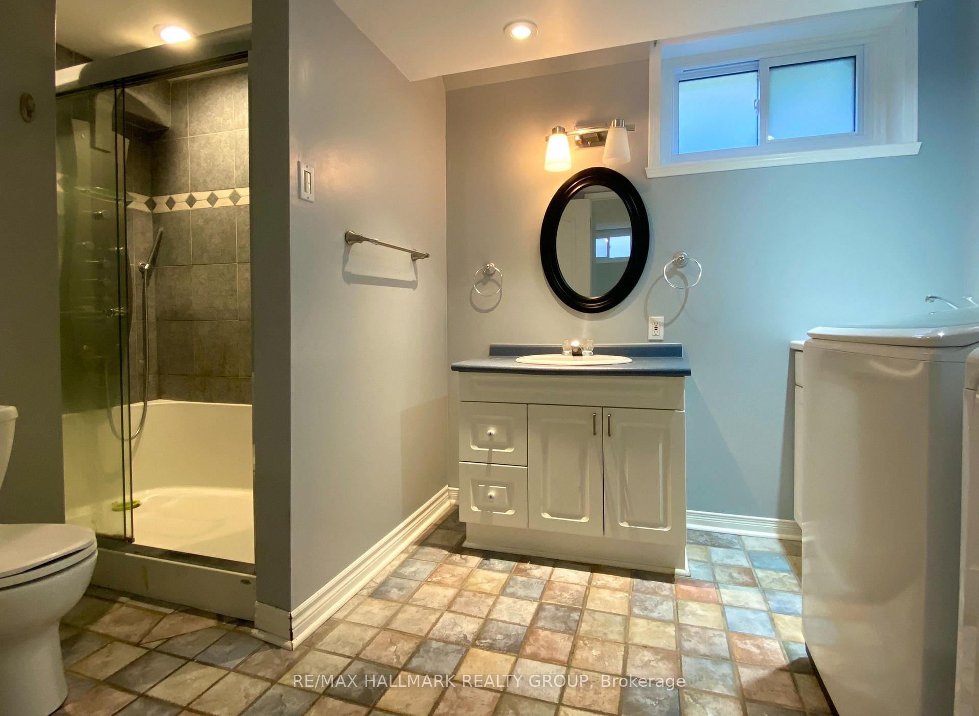 Photo 38 of 128 Grenadier Way, Ottawa, Barrhaven - Longfields — HOMEH
