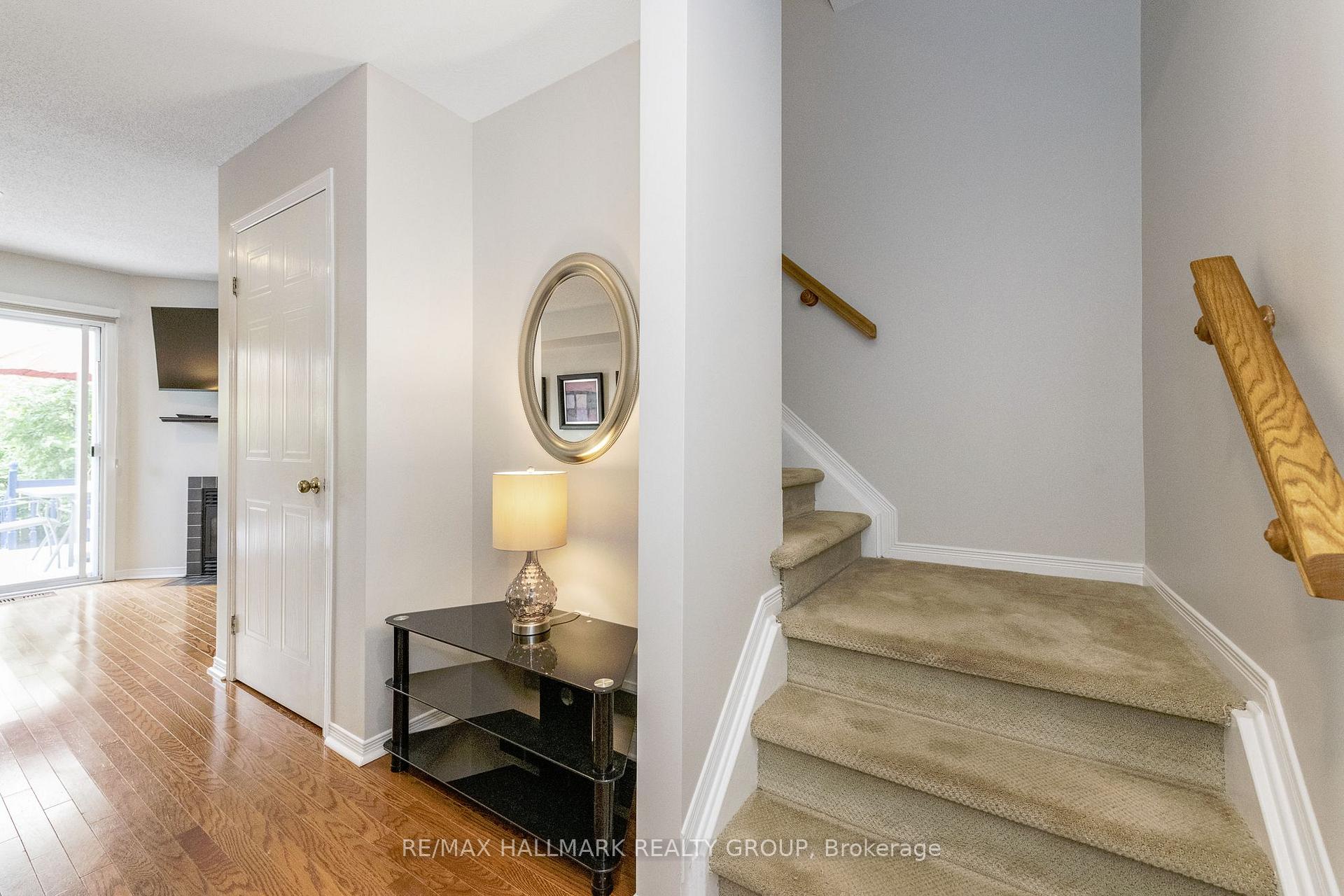 Photo 8 of 15 Provender Avenue, Ottawa, CFB Rockcliffe and Area — HOMEH
