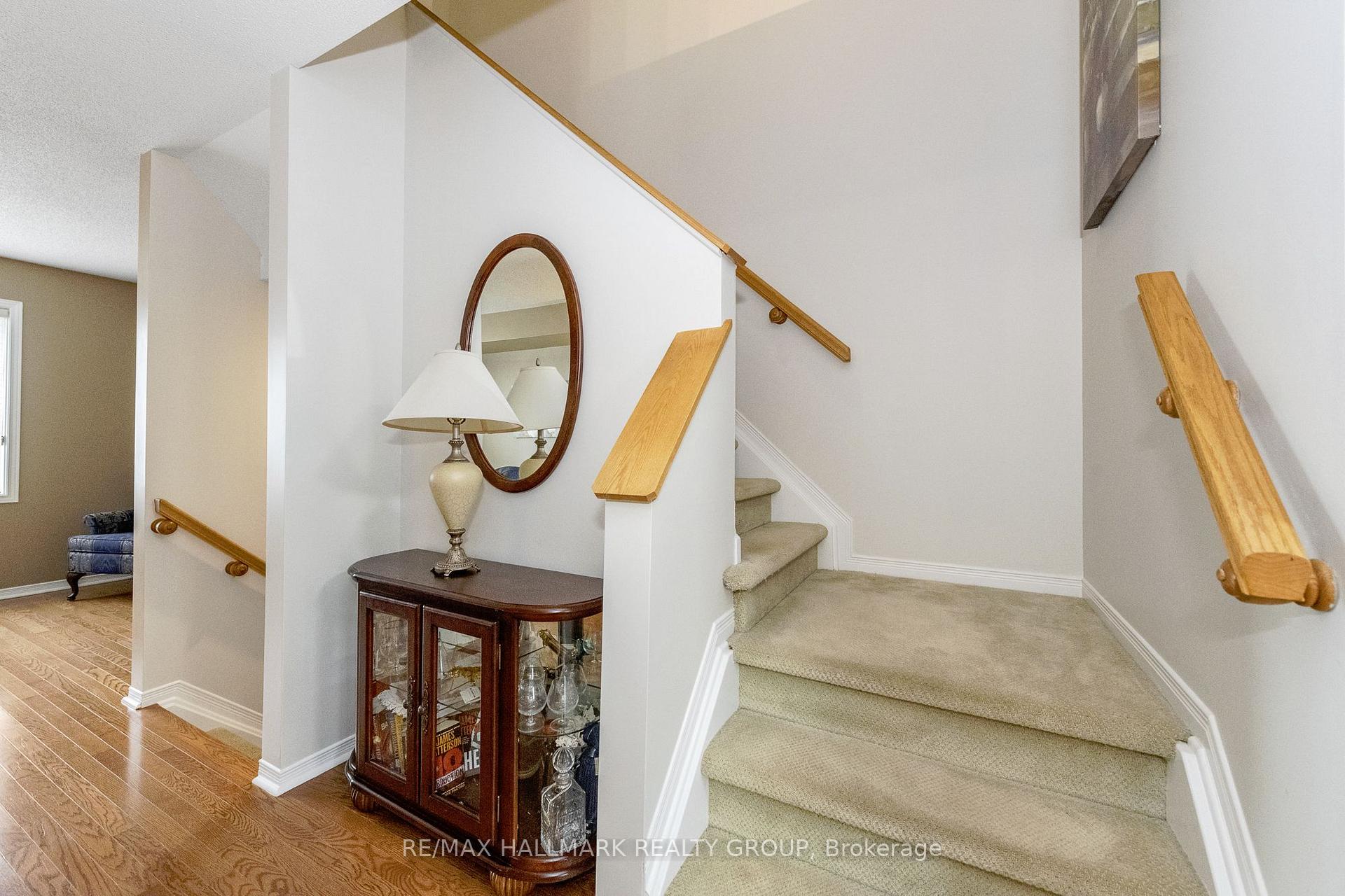Photo 12 of 15 Provender Avenue, Ottawa, CFB Rockcliffe and Area — HOMEH
