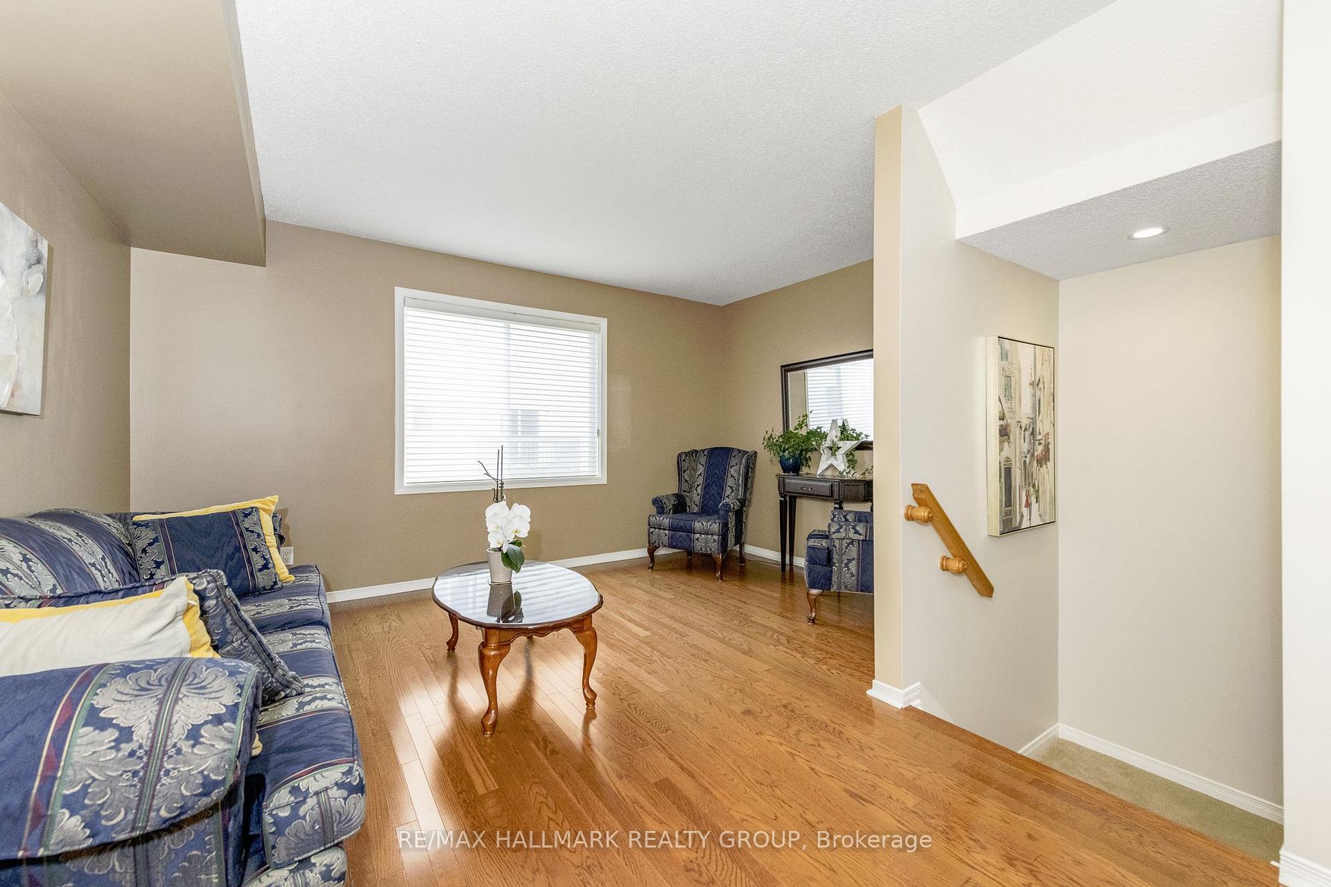 Photo 14 of 15 Provender Avenue, Ottawa, CFB Rockcliffe and Area — HOMEH