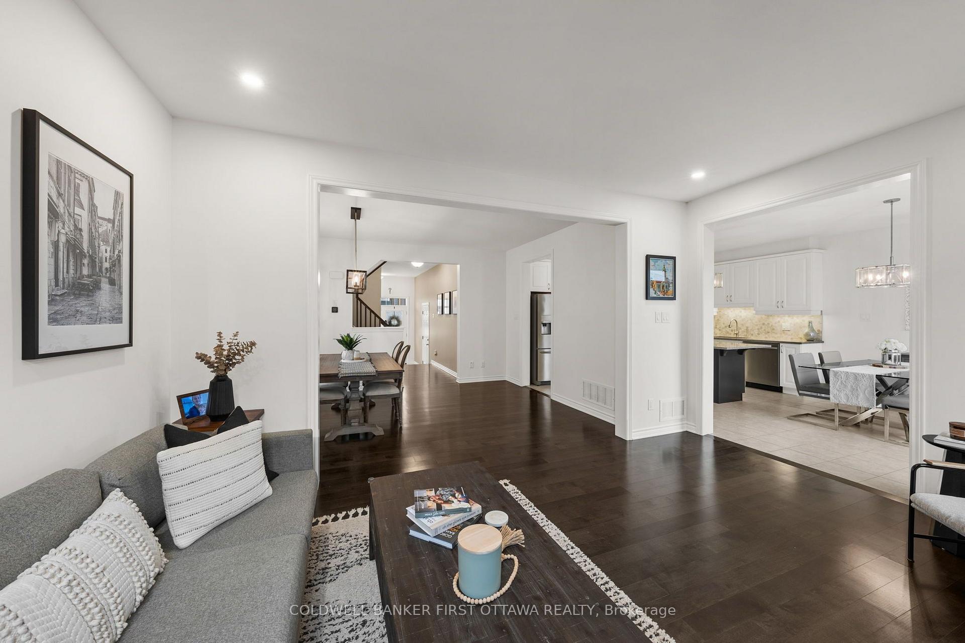 Photo 12 of 67 Remora Way, Ottawa, Barrhaven - Half Moon Bay — HOMEH