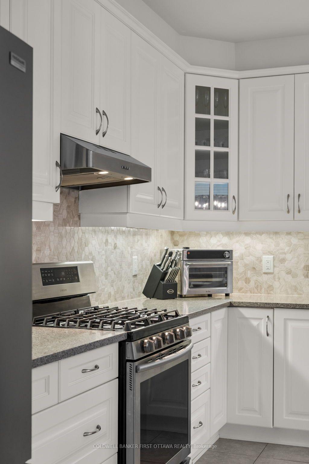 Photo 17 of 67 Remora Way, Ottawa, Barrhaven - Half Moon Bay — HOMEH