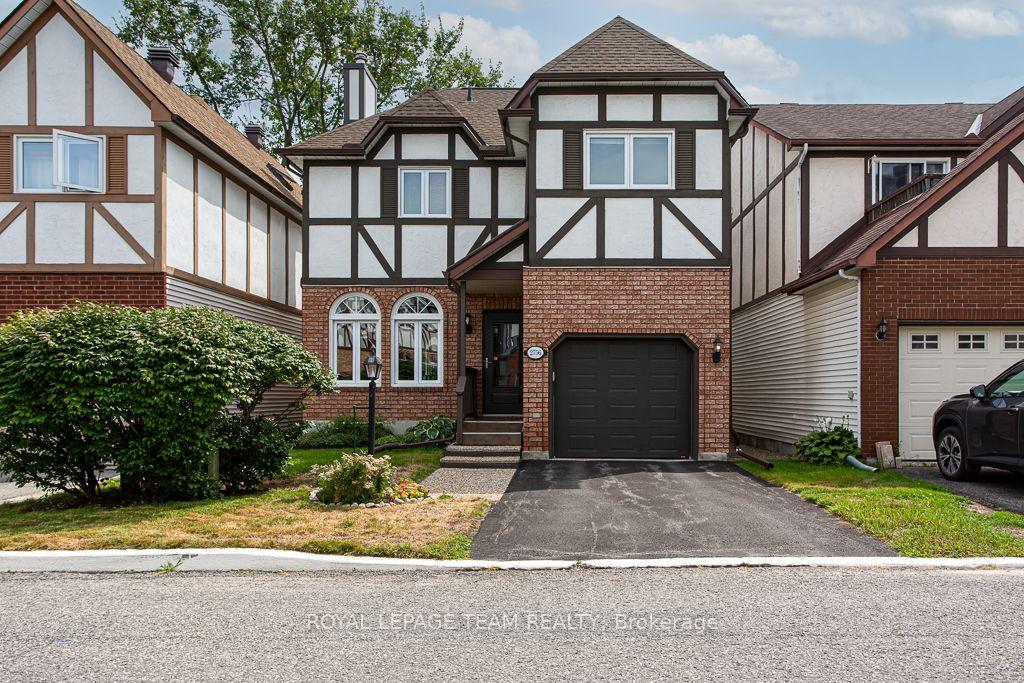 Photo of 2756 Massicotte Lane