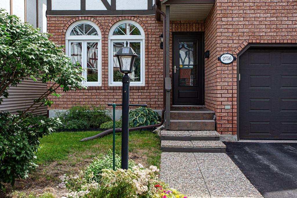 Photo 2 of 2756 Massicotte Lane, Ottawa, Emerald Woods/Sawmill Creek — HOMEH