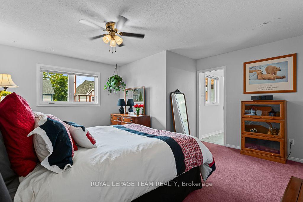Photo 14 of 2756 Massicotte Lane, Ottawa, Emerald Woods/Sawmill Creek — HOMEH