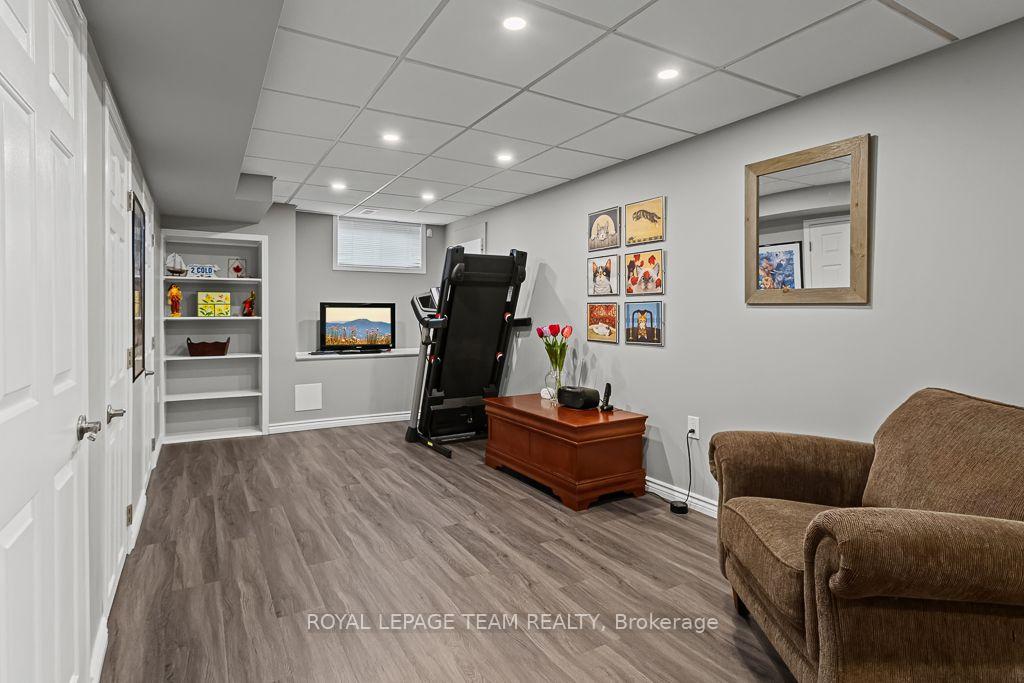 Photo 24 of 2756 Massicotte Lane, Ottawa, Emerald Woods/Sawmill Creek — HOMEH