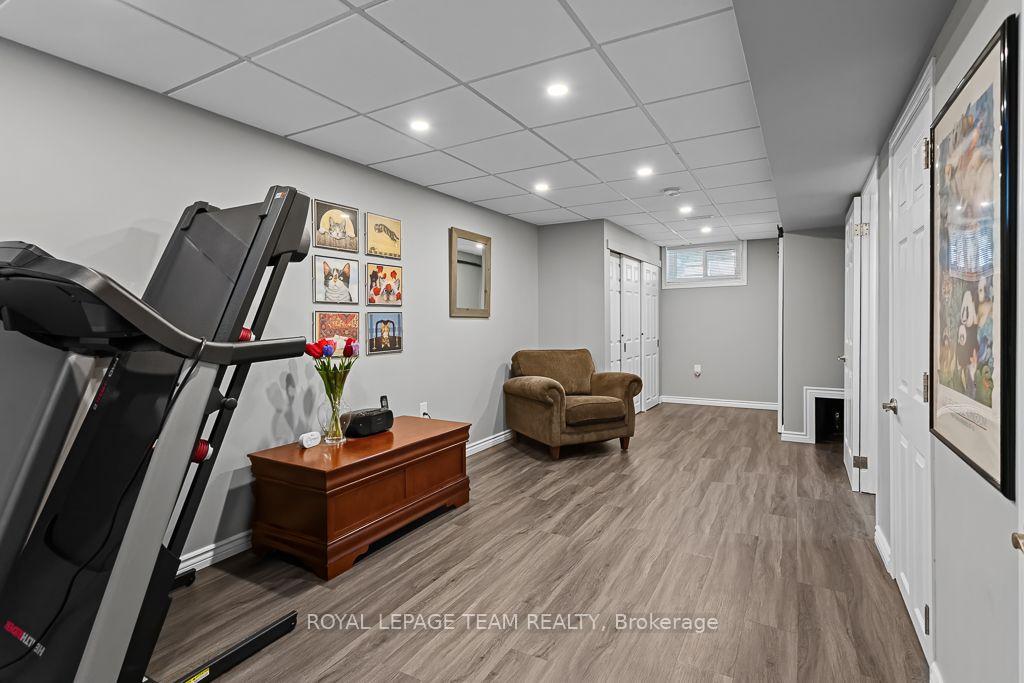 Photo 23 of 2756 Massicotte Lane, Ottawa, Emerald Woods/Sawmill Creek — HOMEH
