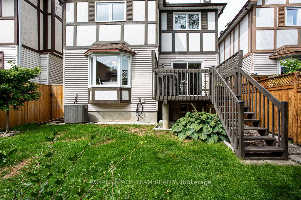Photo 26 of 2756 Massicotte Lane, Ottawa, Emerald Woods/Sawmill Creek — HOMEH