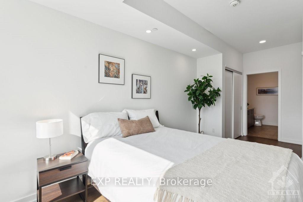 Photo 16 of Unit 411, 320 Miwate Private, Ottawa, Mechanicsville — HOMEH
