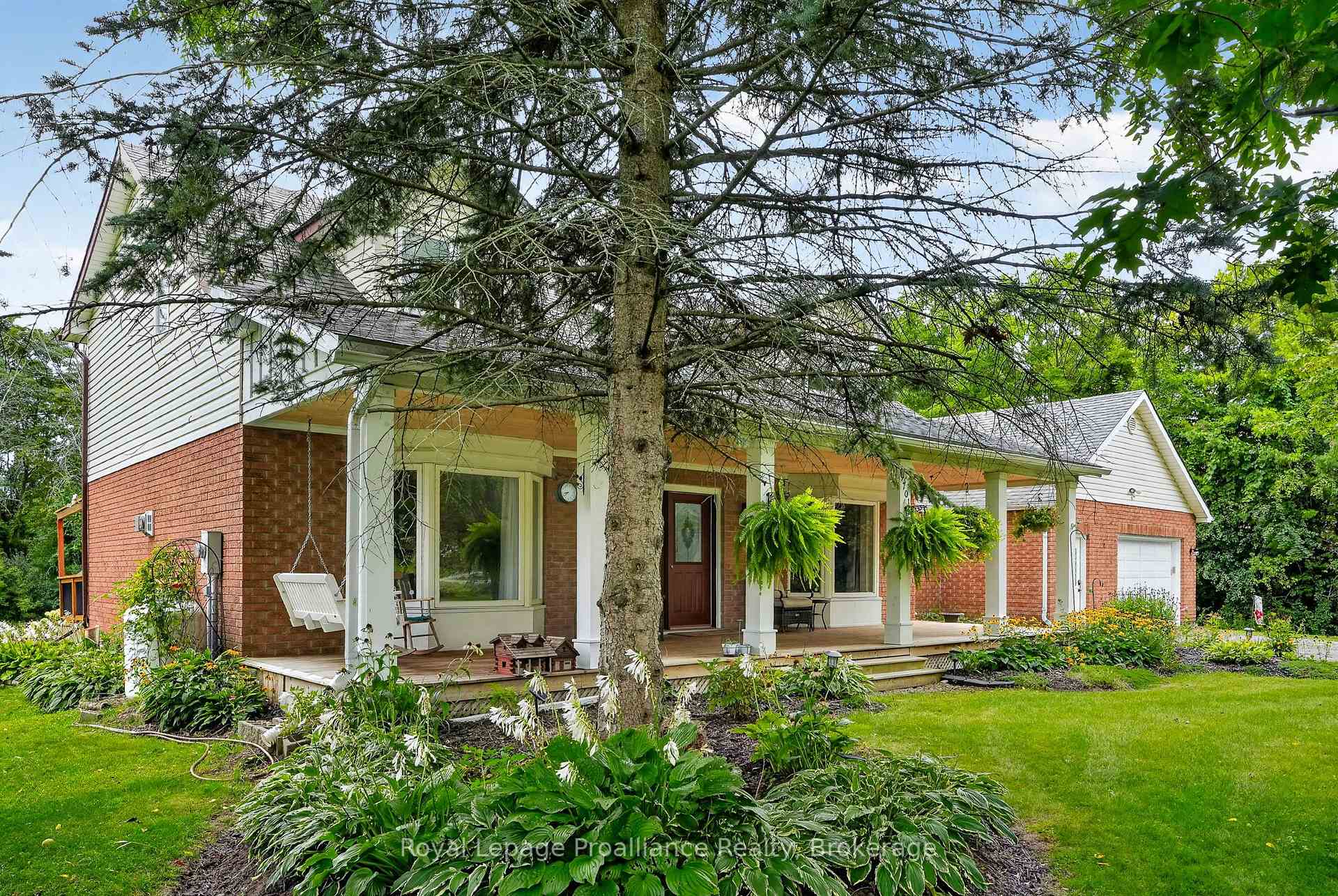 Photo 4 of 9701 County Road 2, Hamilton Township, Baltimore — HOMEH