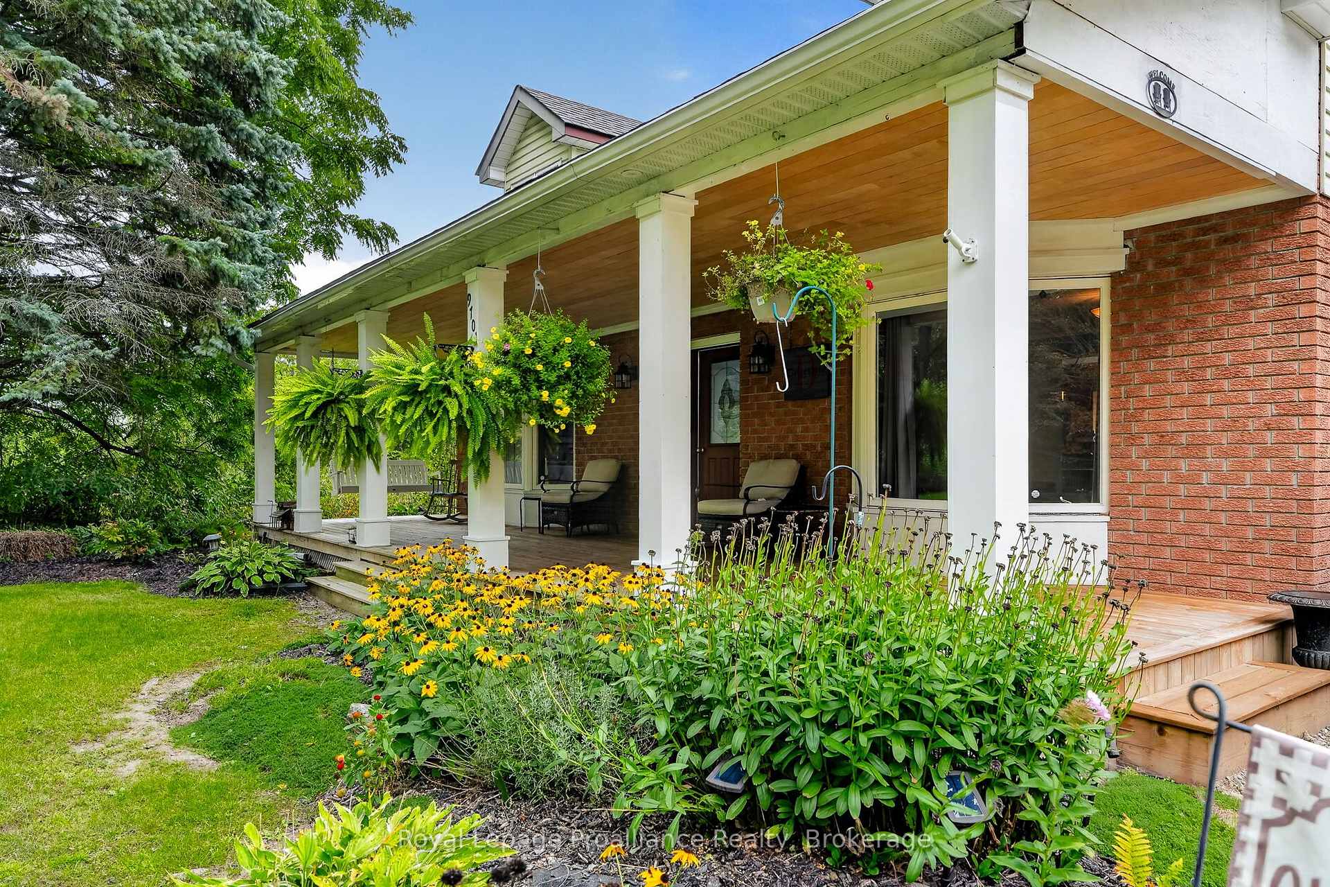 Photo 8 of 9701 County Road 2, Hamilton Township, Baltimore — HOMEH