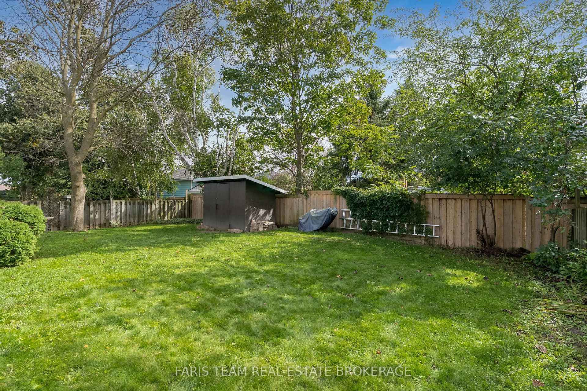 Photo 40 of 19 Colleen Avenue, Barrie, Grove East — HOMEH