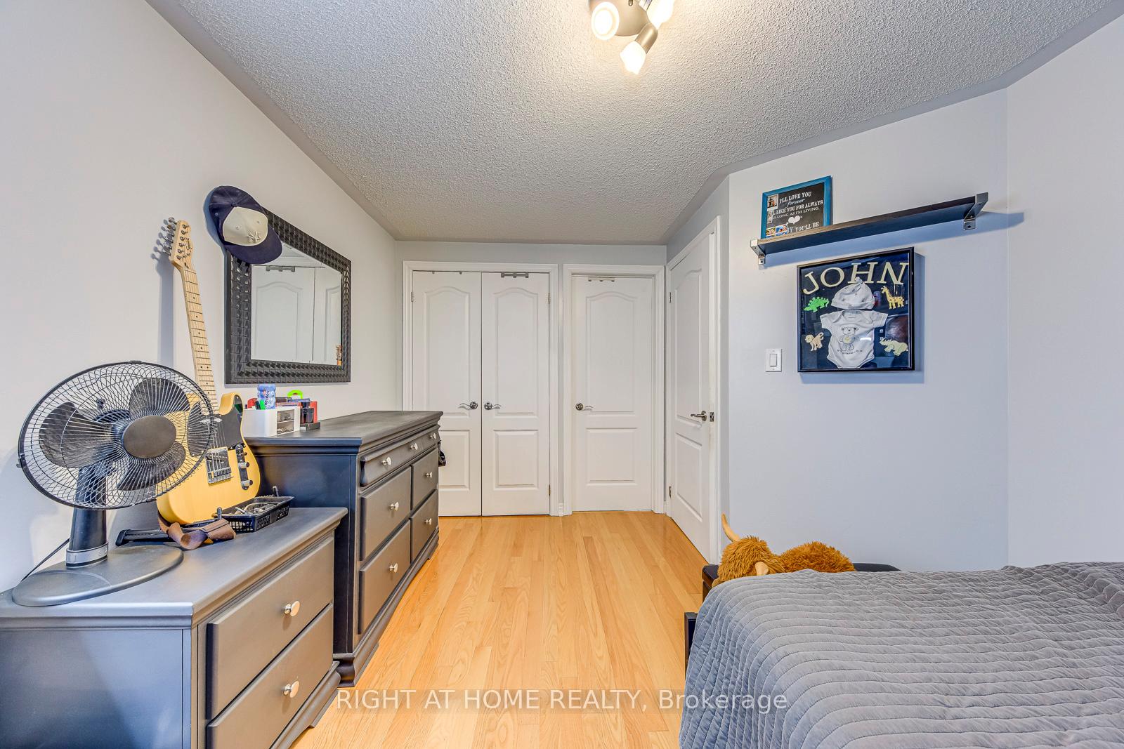Photo 19 of 4164 Forest Fire Crescent, Mississauga, Rathwood — HOMEH