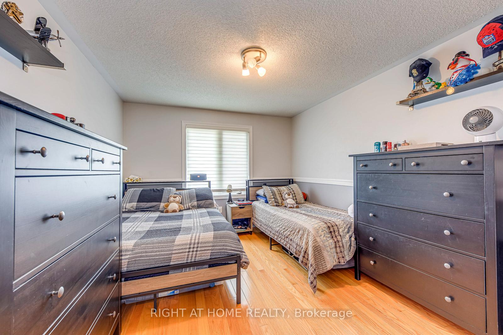 Photo 22 of 4164 Forest Fire Crescent, Mississauga, Rathwood — HOMEH