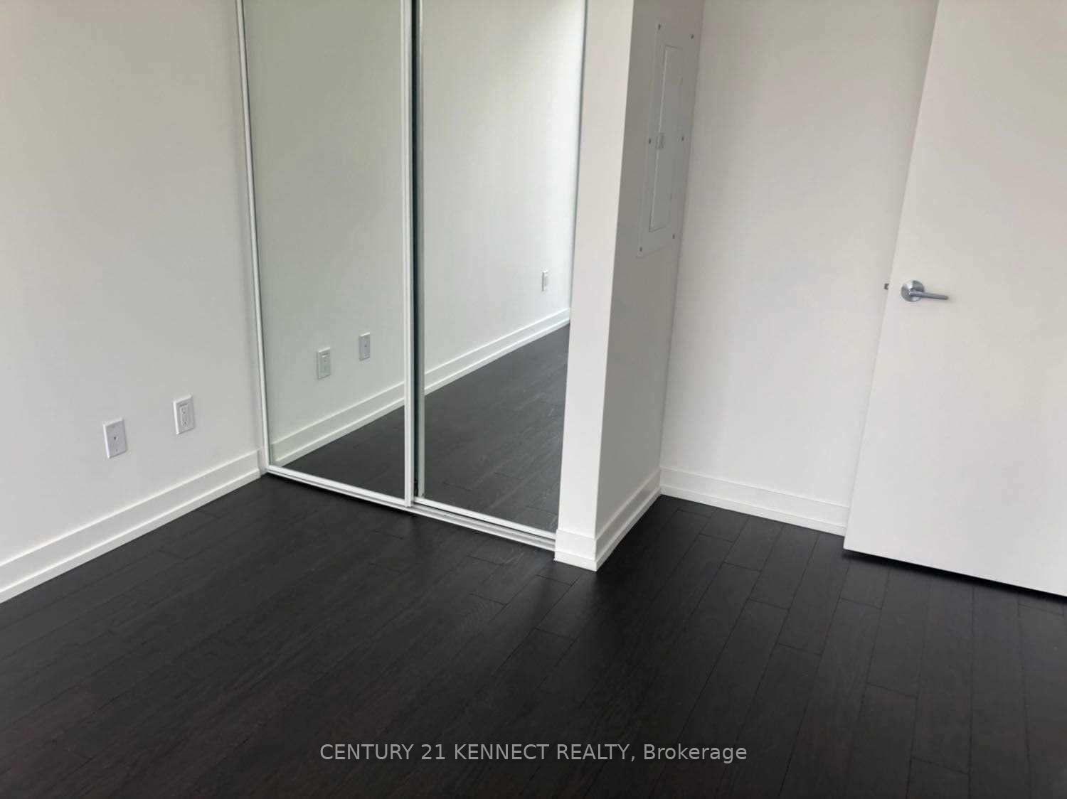 Photo 12 of Unit 1915, 85 Wood Street, Toronto, Church-Yonge Corridor — HOMEH