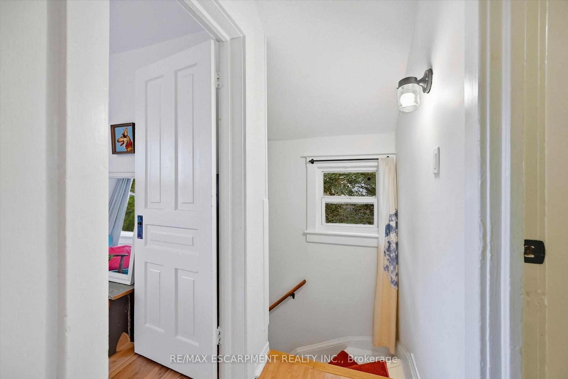 Photo 18 of 174 Beech Street, St. Catharines, Downtown — HOMEH