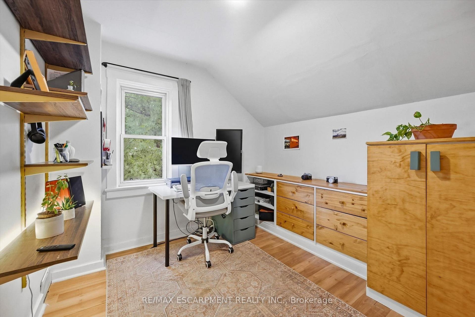 Photo 23 of 174 Beech Street, St. Catharines, Downtown — HOMEH