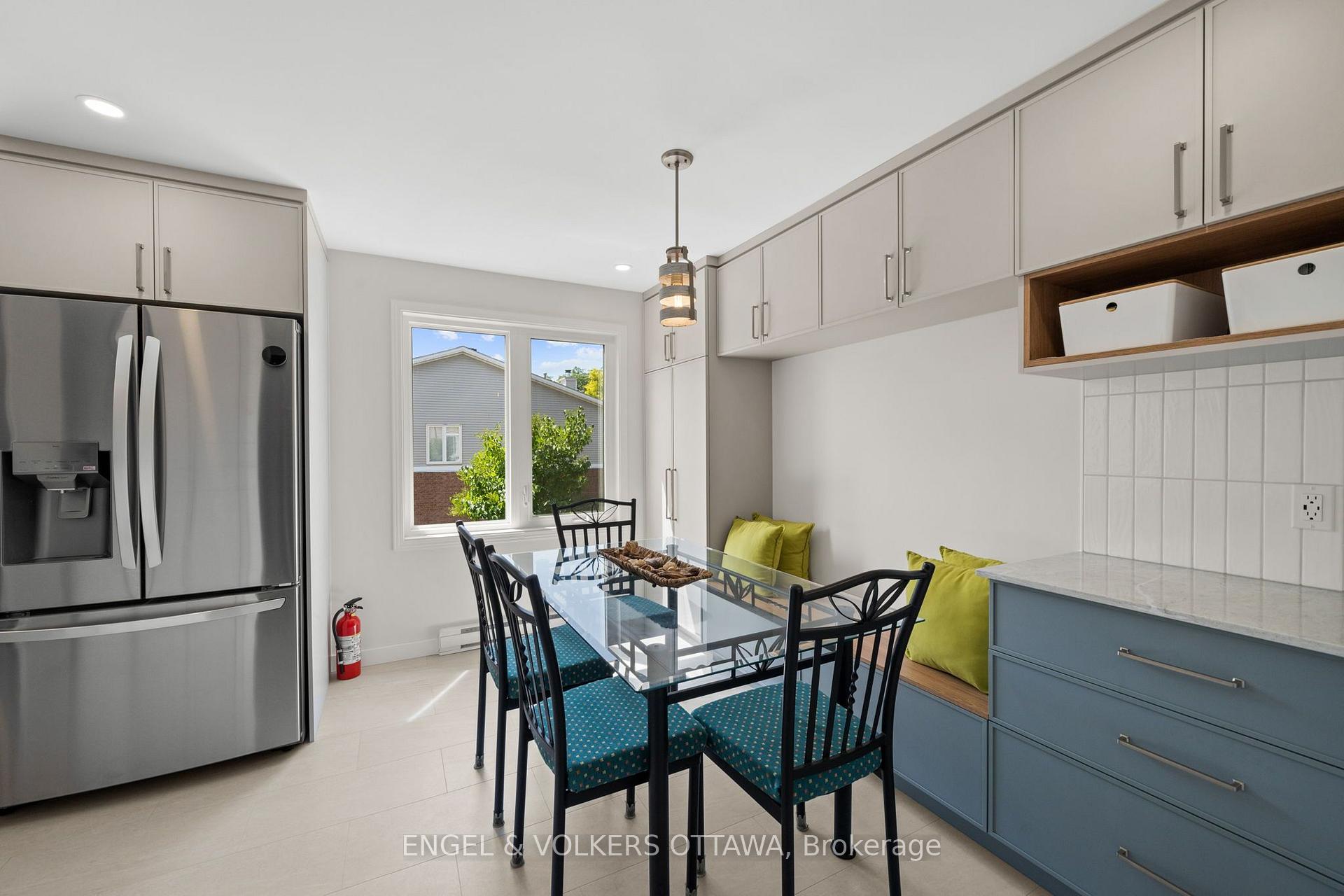 Photo 19 of 1831 Summerfields Crescent, Ottawa, Chapel Hill — HOMEH