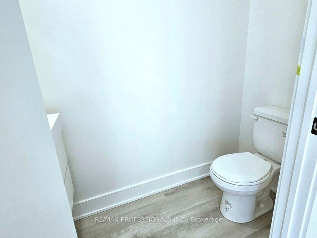 Photo 9 of 230 Ellis Avenue, St. Catharines, Oakdale — HOMEH