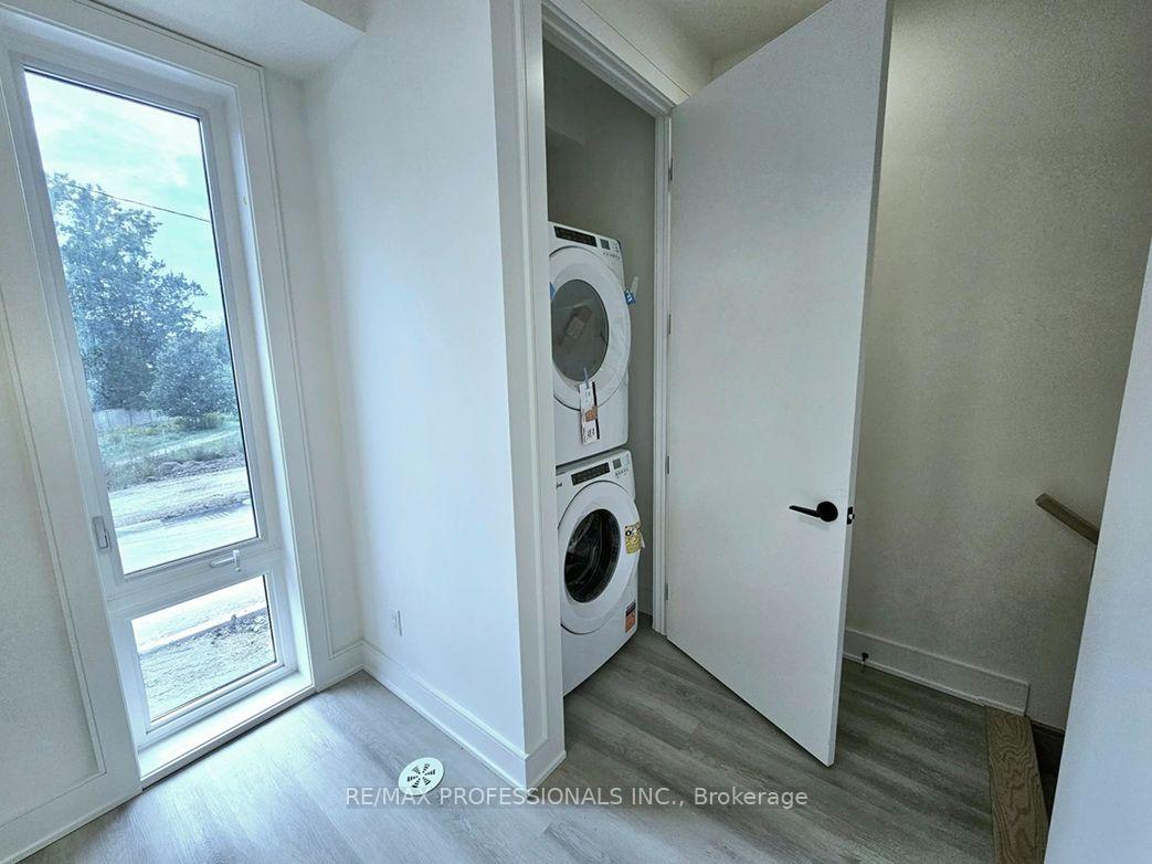 Photo 18 of 230 Ellis Avenue, St. Catharines, Oakdale — HOMEH