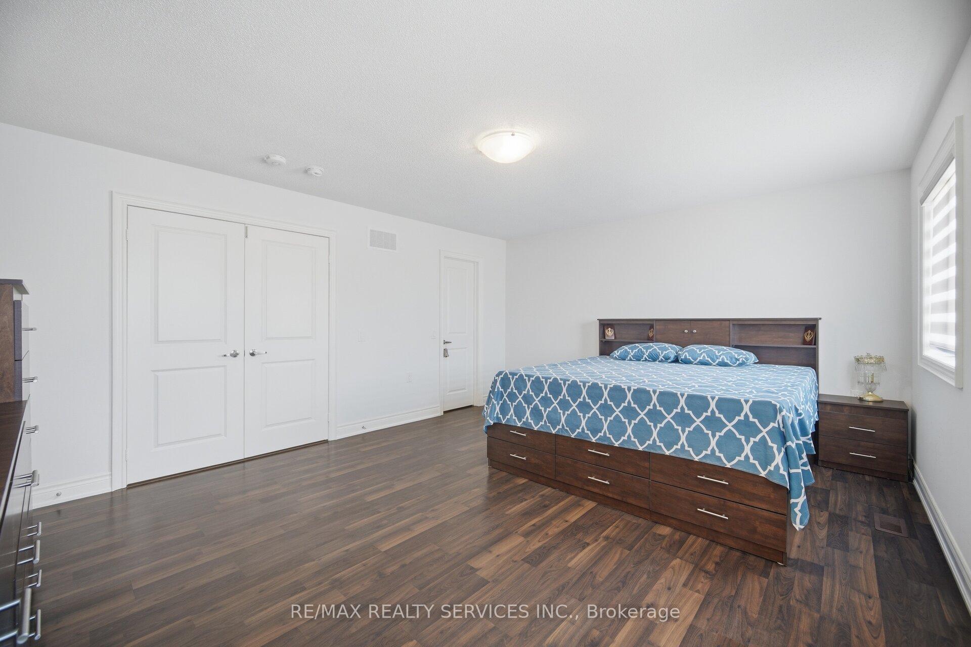 Photo 25 of 585 Dougall Avenue, Caledon, Rural Caledon — HOMEH