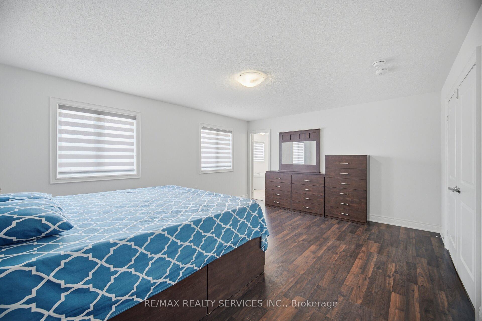 Photo 26 of 585 Dougall Avenue, Caledon, Rural Caledon — HOMEH