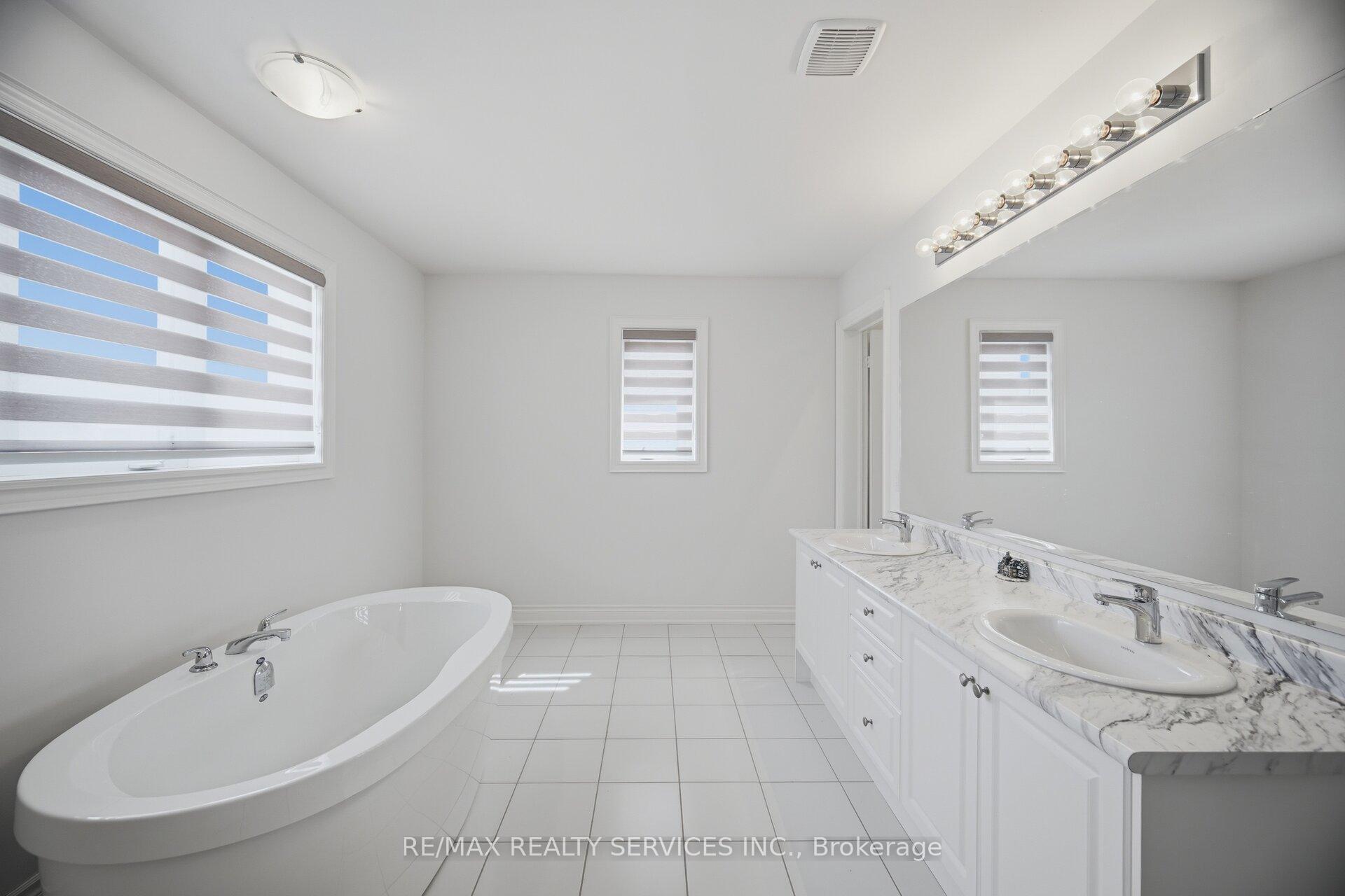 Photo 27 of 585 Dougall Avenue, Caledon, Rural Caledon — HOMEH