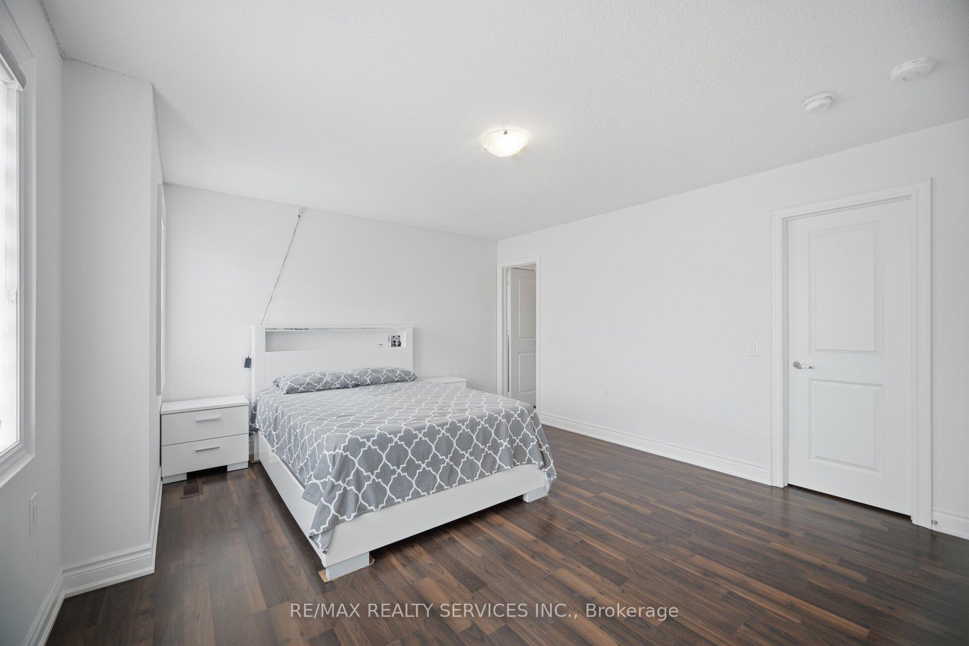 Photo 34 of 585 Dougall Avenue, Caledon, Rural Caledon — HOMEH