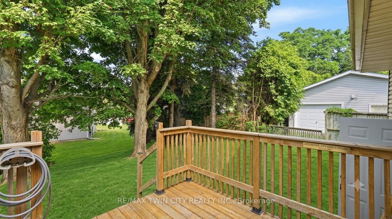Photo 26 of 980 Ritson Road N, Oshawa, Centennial — HOMEH