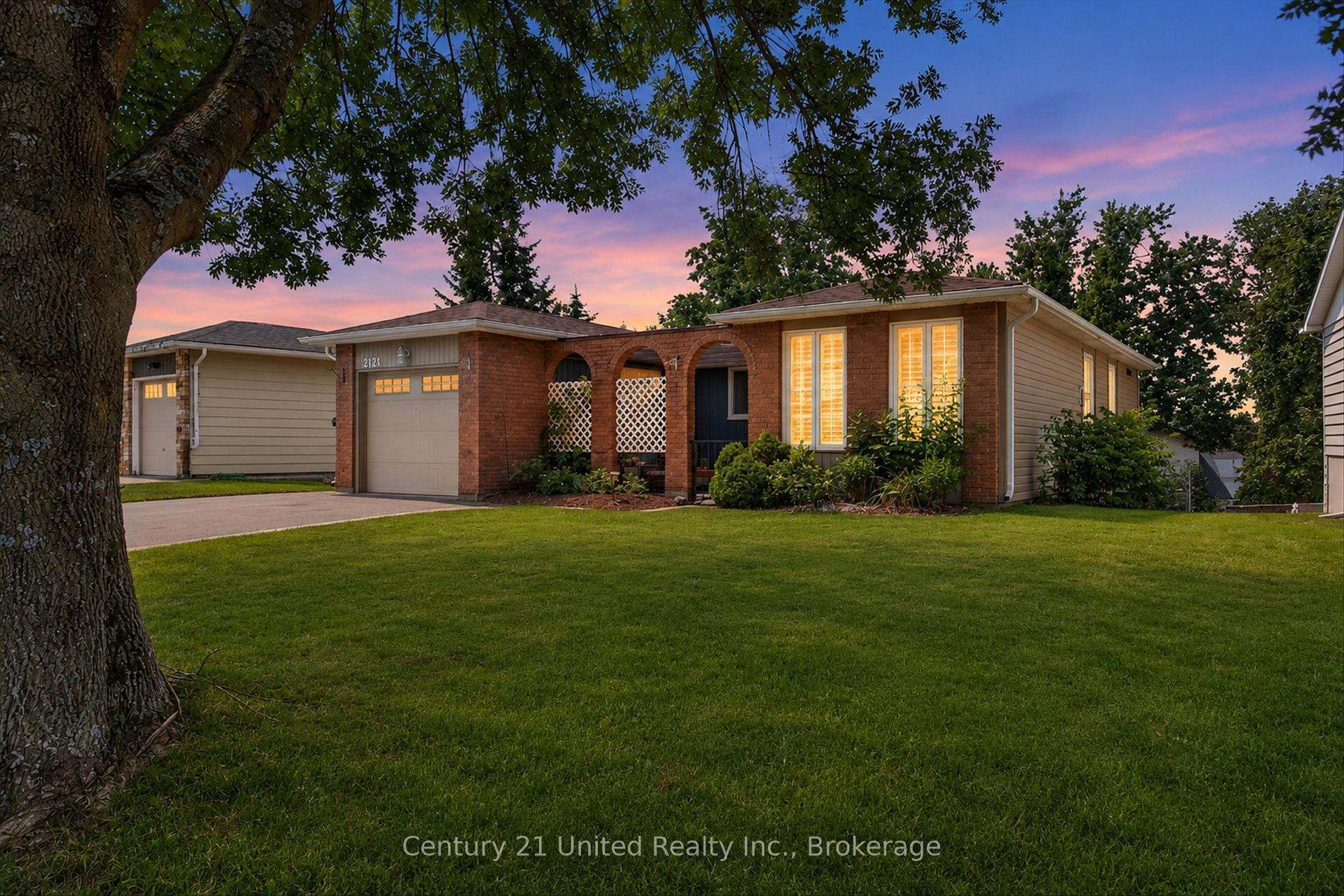 Photo of 2121 Meadowview Road