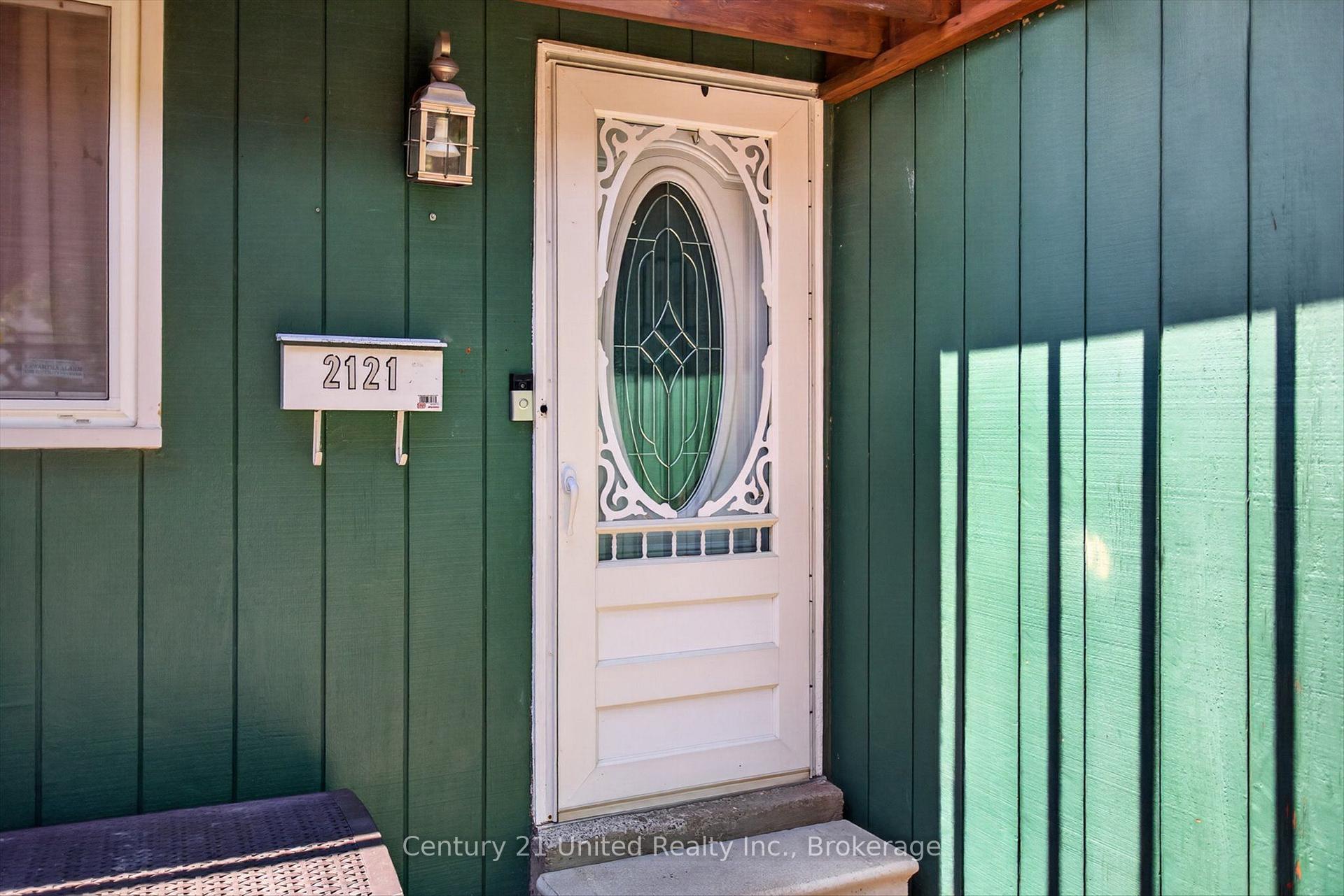 Photo 6 of 2121 Meadowview Road, Peterborough, Ashburnham Ward 4 — HOMEH