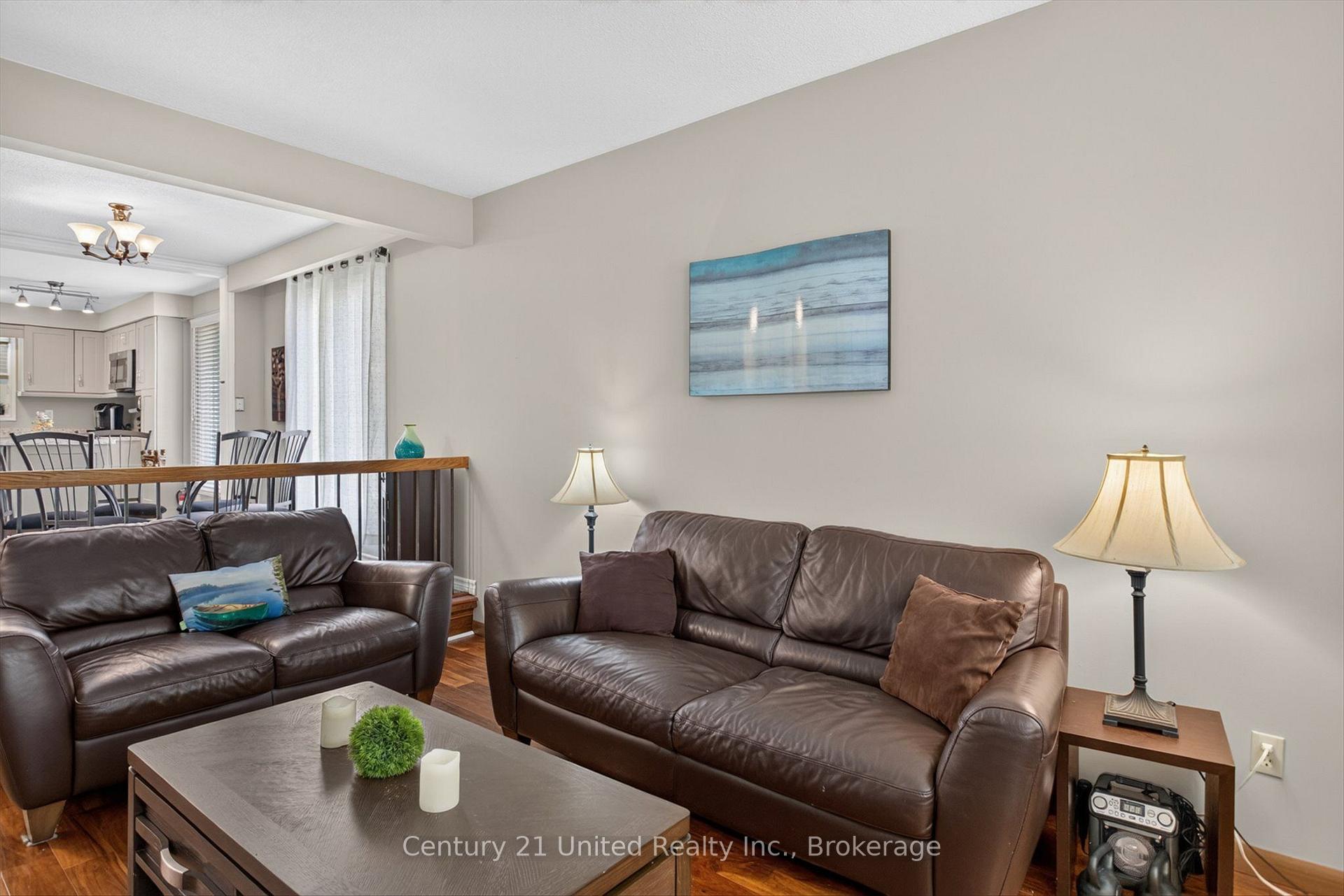 Photo 8 of 2121 Meadowview Road, Peterborough, Ashburnham Ward 4 — HOMEH