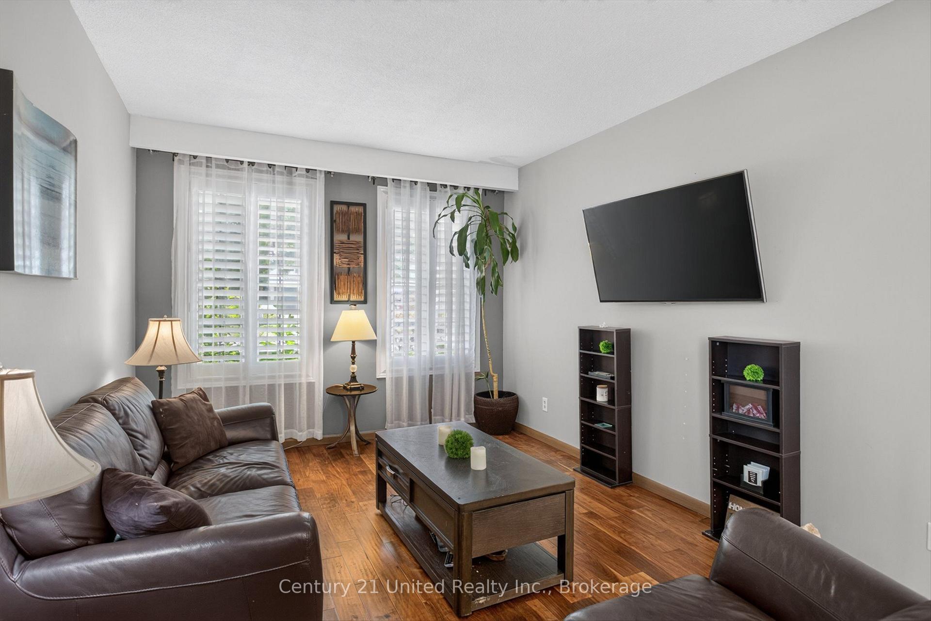 Photo 12 of 2121 Meadowview Road, Peterborough, Ashburnham Ward 4 — HOMEH