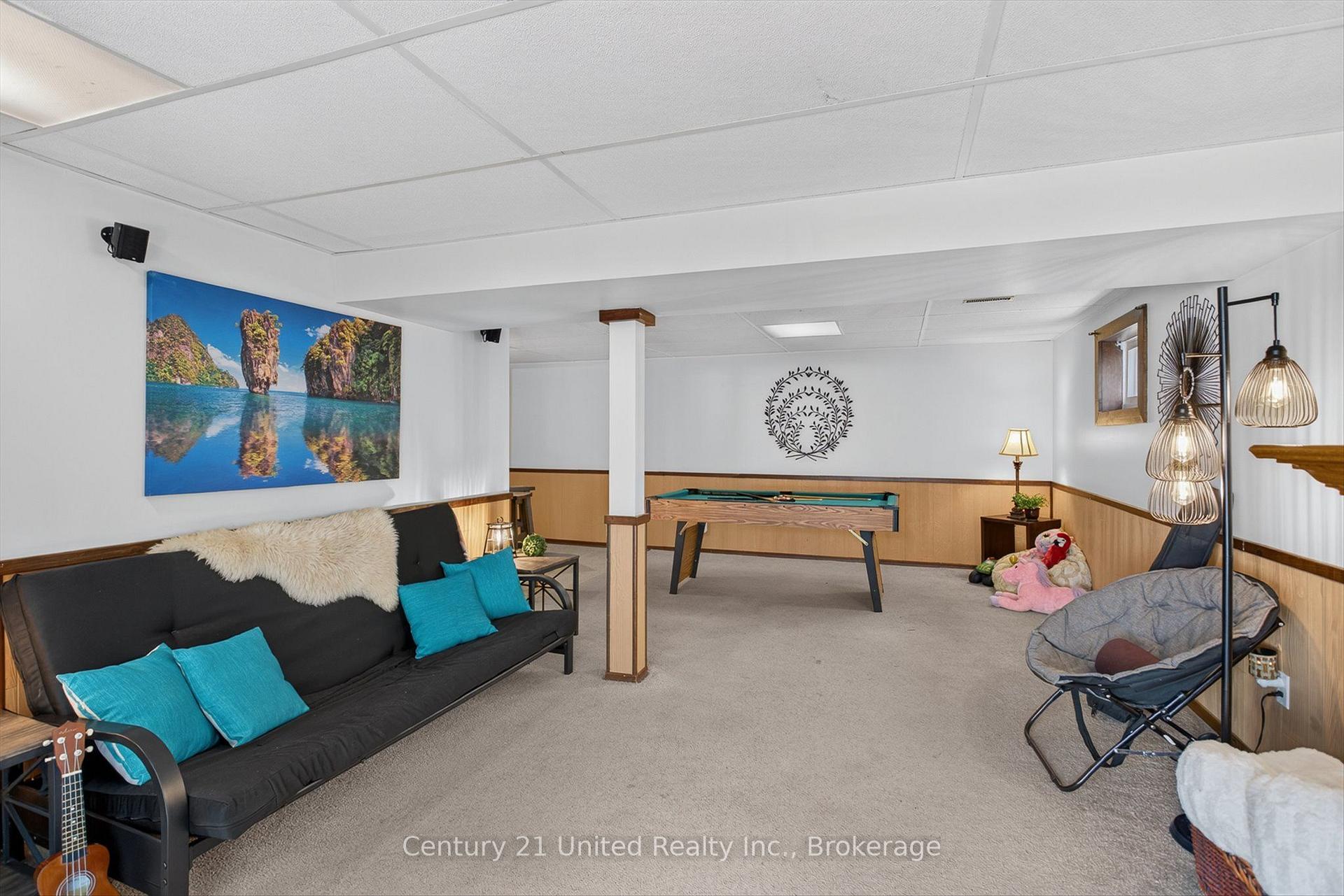 Photo 31 of 2121 Meadowview Road, Peterborough, Ashburnham Ward 4 — HOMEH
