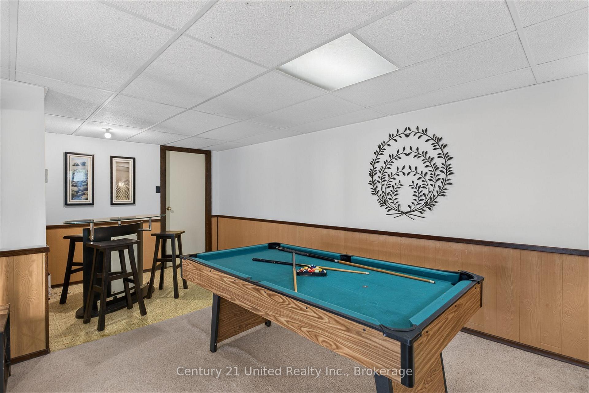 Photo 32 of 2121 Meadowview Road, Peterborough, Ashburnham Ward 4 — HOMEH