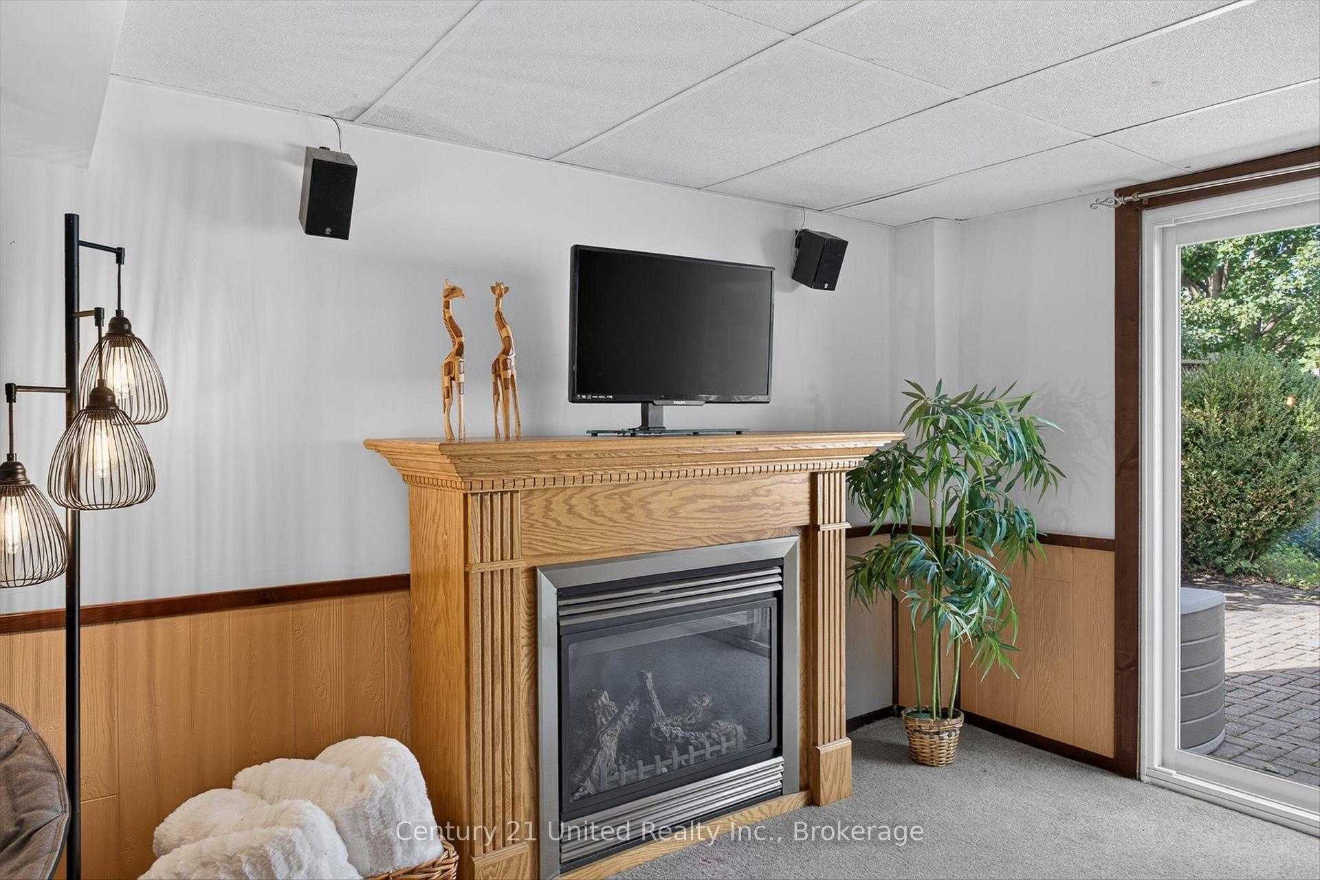 Photo 38 of 2121 Meadowview Road, Peterborough, Ashburnham Ward 4 — HOMEH