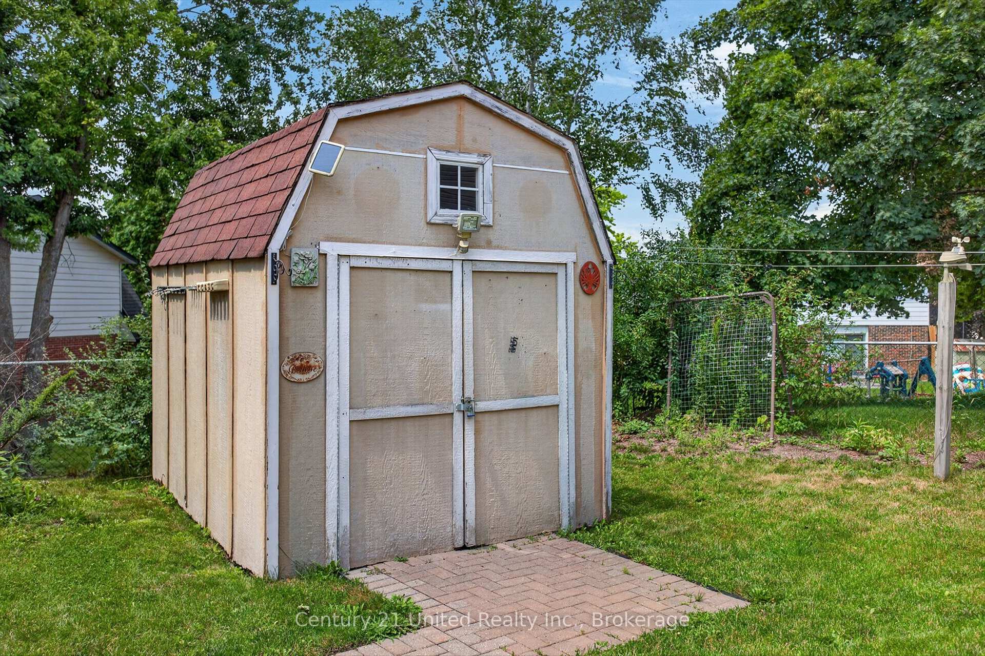 Photo 43 of 2121 Meadowview Road, Peterborough, Ashburnham Ward 4 — HOMEH