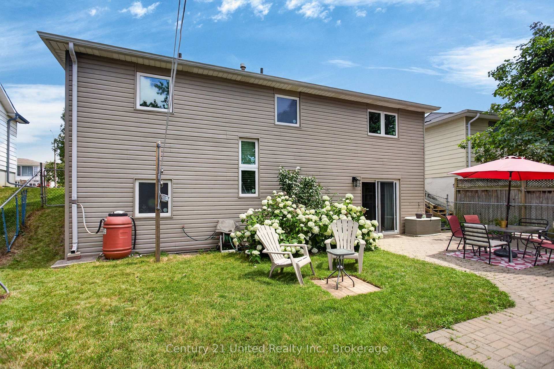 Photo 45 of 2121 Meadowview Road, Peterborough, Ashburnham Ward 4 — HOMEH