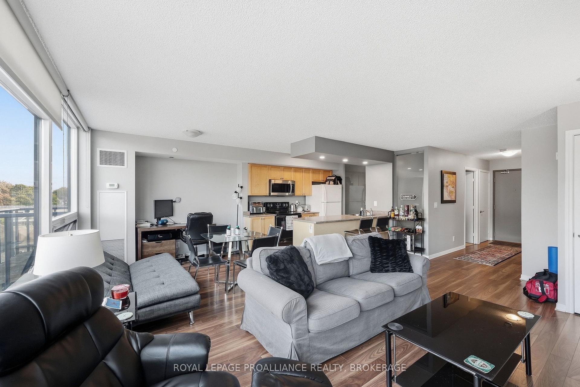 Photo 12 of Unit 501, 121 Queen Street, Kingston, East of Sir John A. Blvd — HOMEH