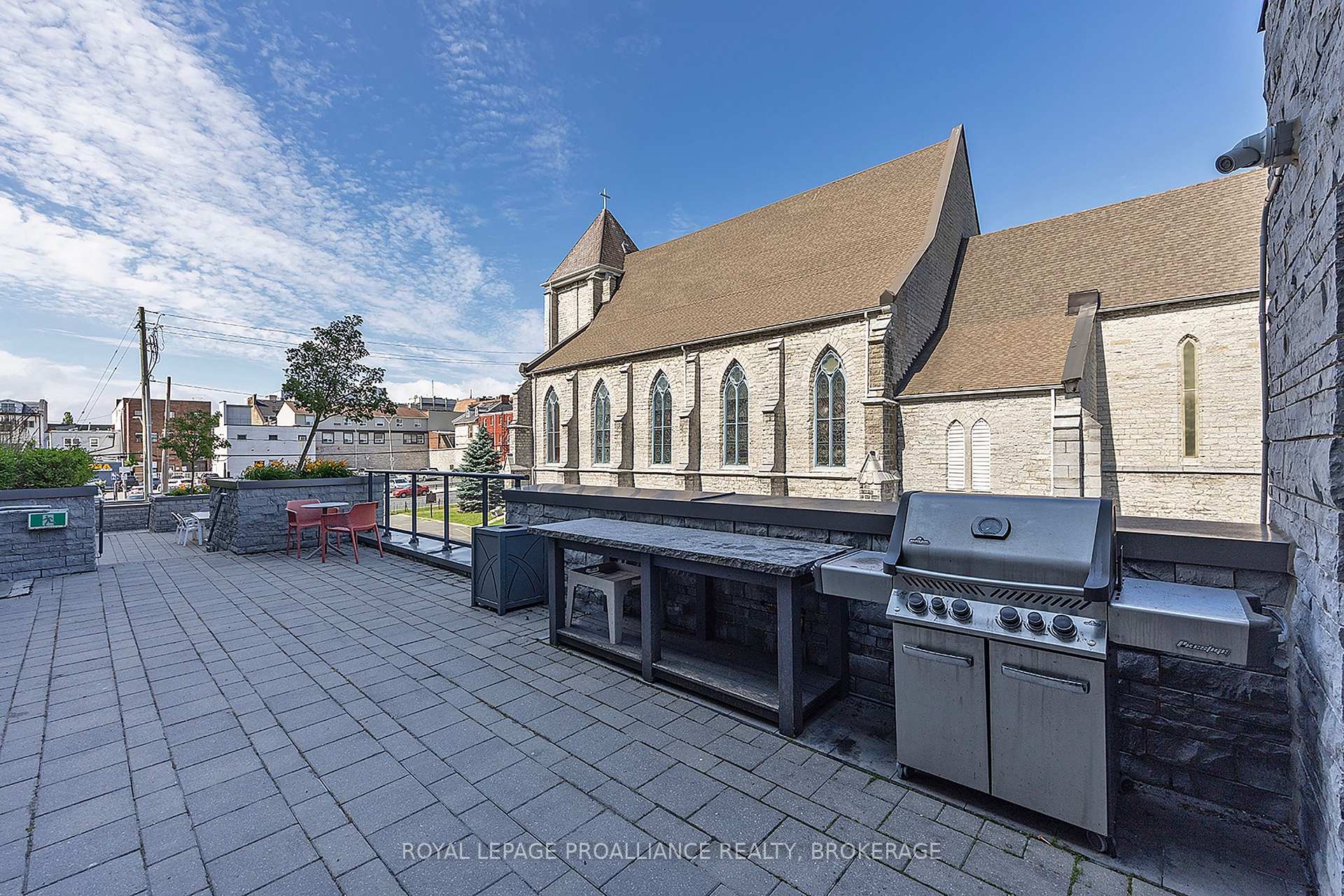 Photo 45 of Unit 501, 121 Queen Street, Kingston, East of Sir John A. Blvd — HOMEH