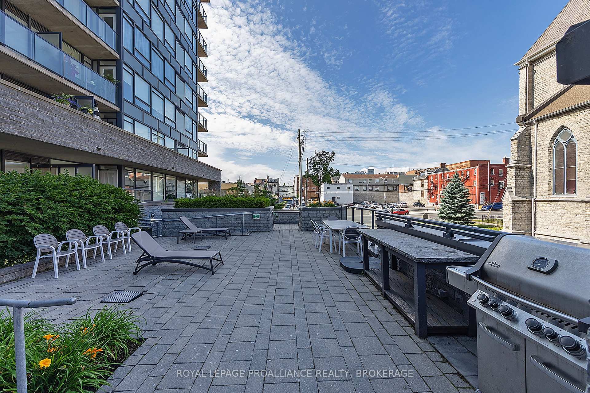 Photo 48 of Unit 501, 121 Queen Street, Kingston, East of Sir John A. Blvd — HOMEH